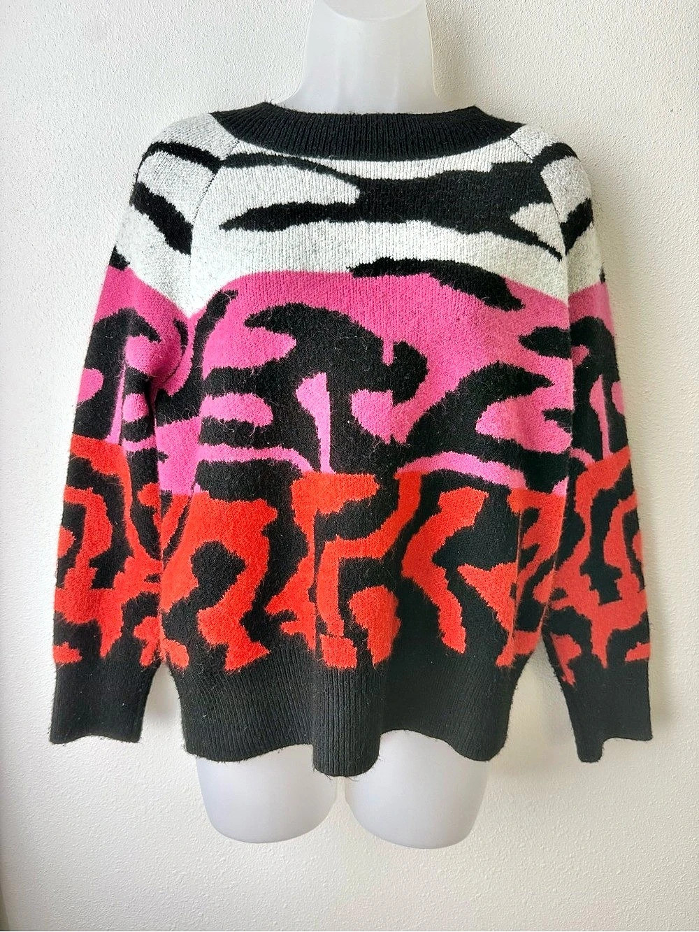 THML Abstract Animal Print Sweater Medium Pink Red Black